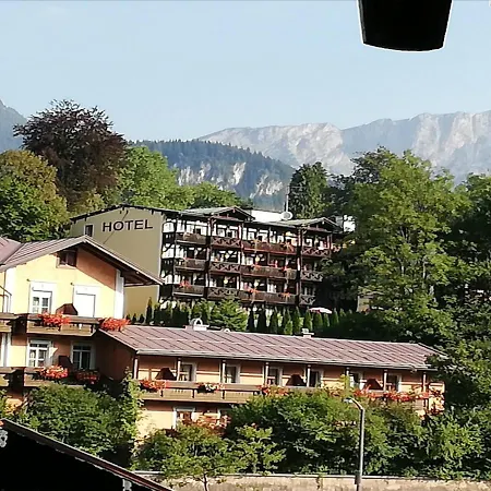 G & H Untersberg Ii